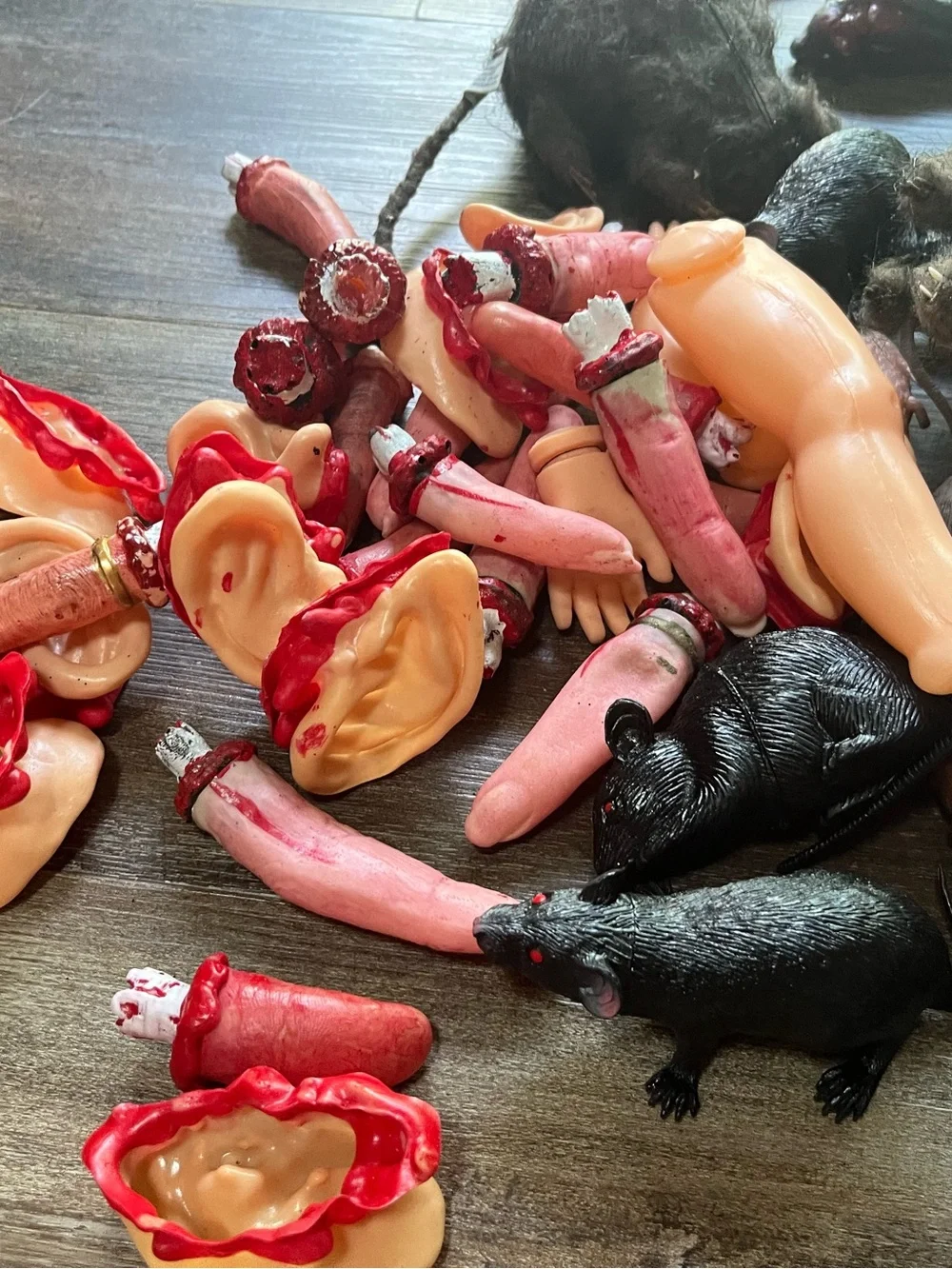 Halloween mixed lot - Spiders, body parts, rats, webs etc